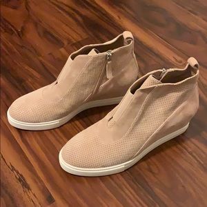 L. Paolo heeled sneakers